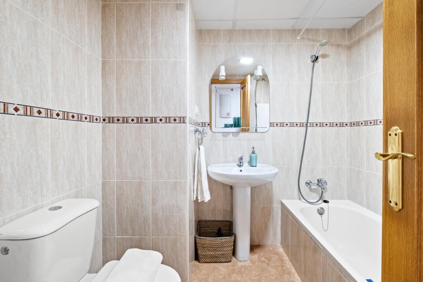 Modern And Comfortable Studio Málaga Exteriör bild